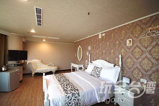 Ya Tai Hotel Kaohsiung Buitenkant foto