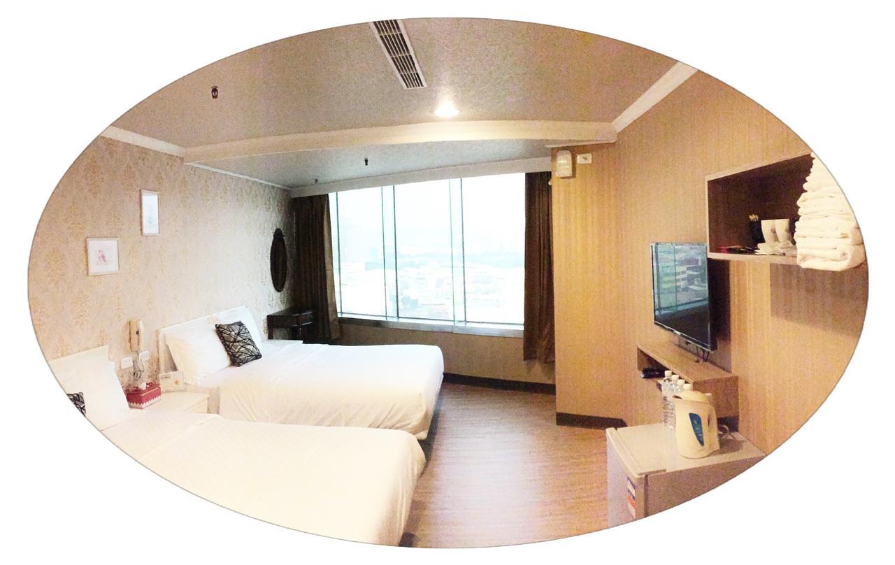 Ya Tai Hotel Kaohsiung Buitenkant foto